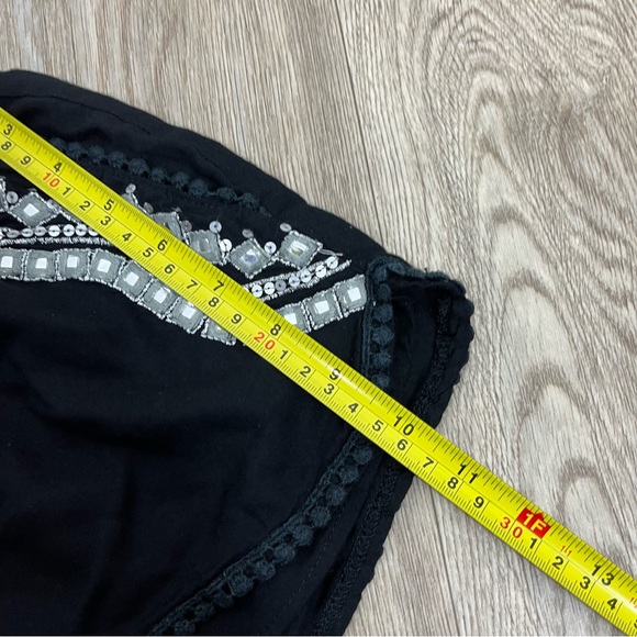 Earthbound Trading Black Viscose boho chic shorts - Picture 7 of 8